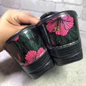 Dansko Womens Pro Pink Hibiscus Patent Leather Clog Size EU 41 US
